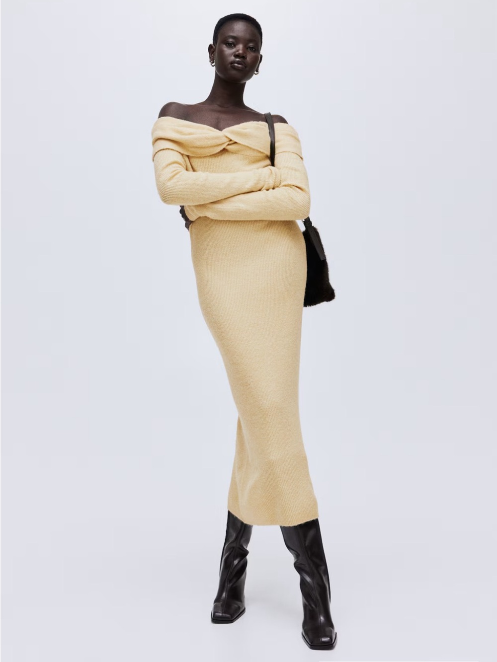 H&M Off-Shoulder Twist Knit Dress in Pale Yellow - Picture 4 of 6